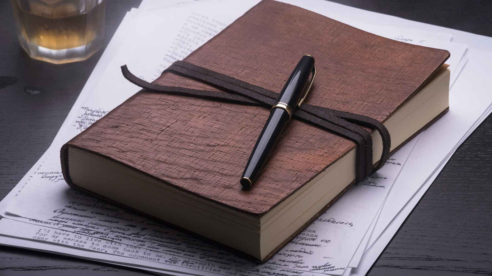 Darmglück Podcast von Arktis BioPharma Schweiz: Julia Gruber über Supplemente richtig einnehmen und Einnahmezeitpunkte